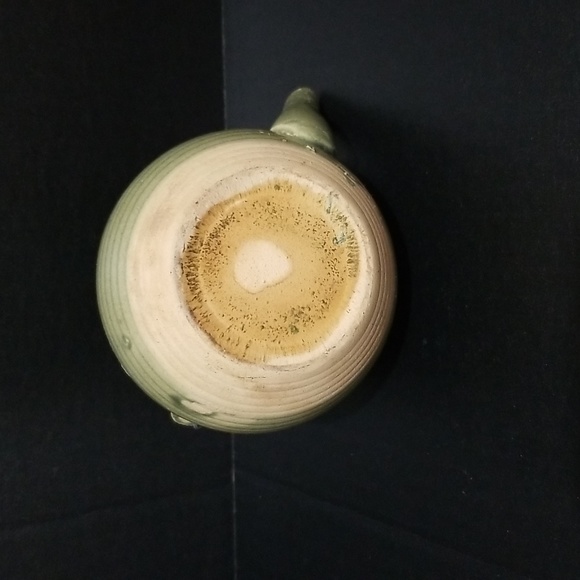 Vintage Japanese Personal  Tea Pot, Sage Green with Wire Handle - Picture 6 of 12